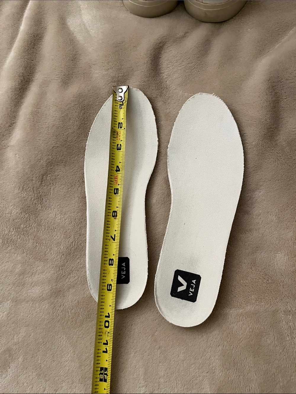 Veja Campo Women’s Sneakers - Picture 10 of 11